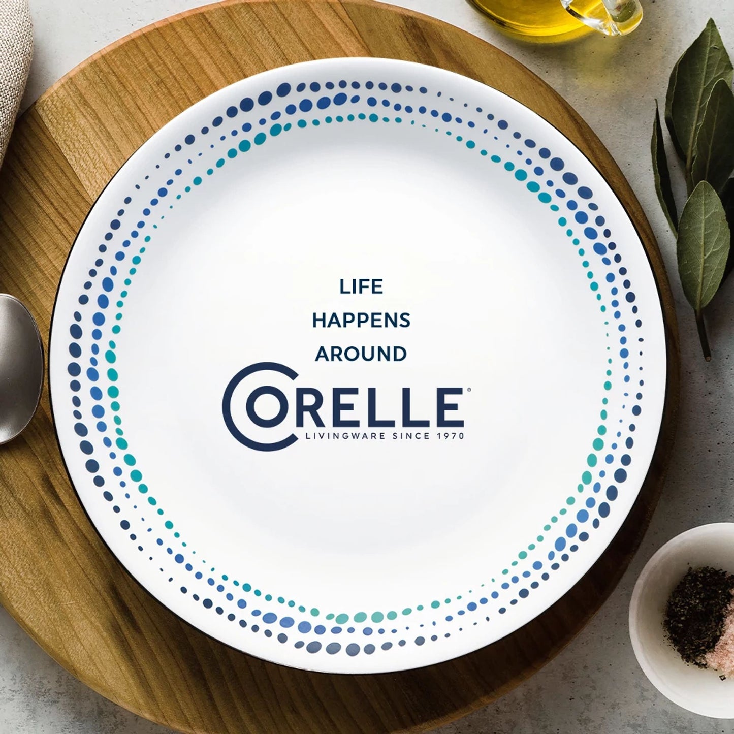 Corelle® Ocean Blues 16-piece Mugless Dinnerware Set, Service of 4